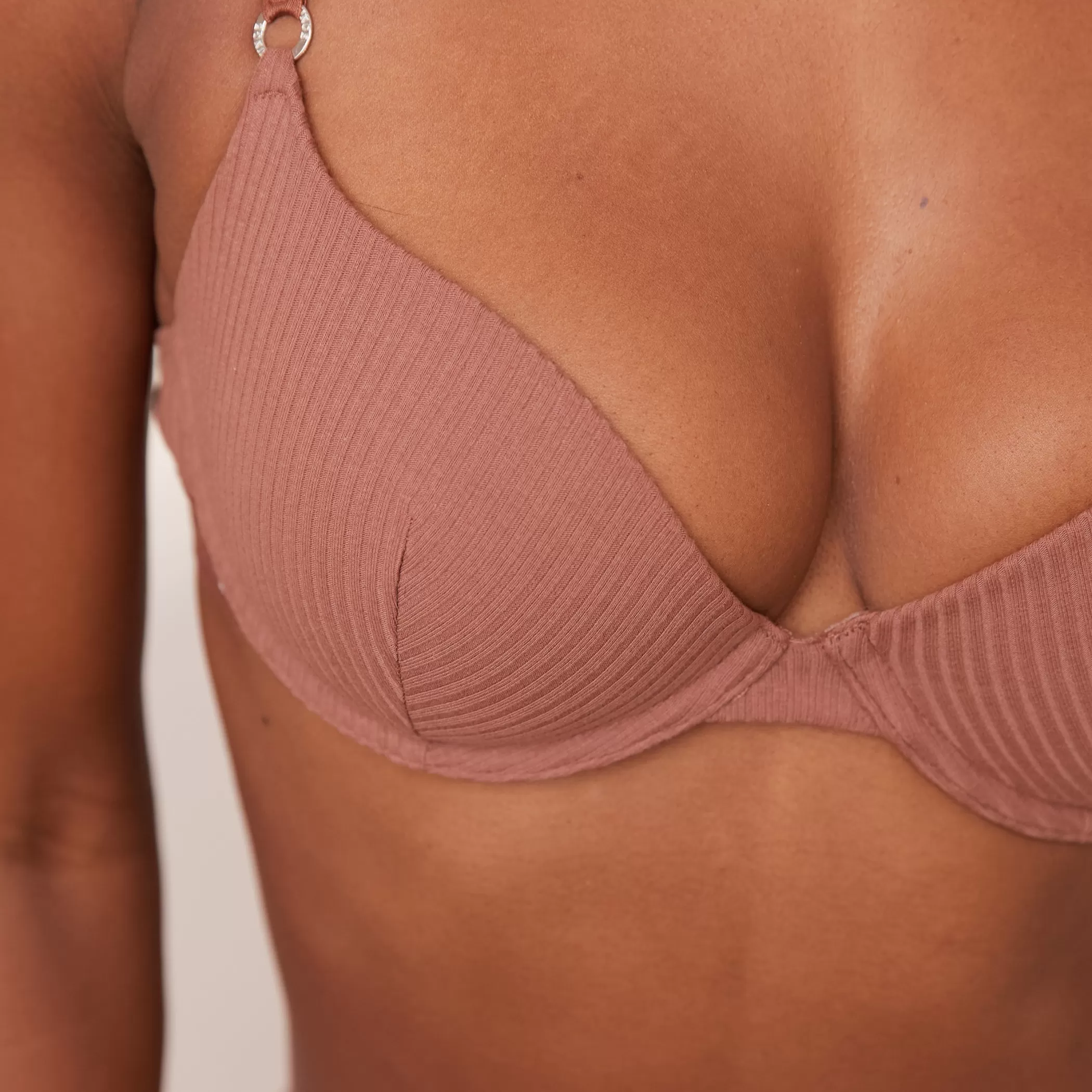 Bras | Lounge Ultra Comfort Ribbed T-Shirt Bra & Thong Set - Mocha